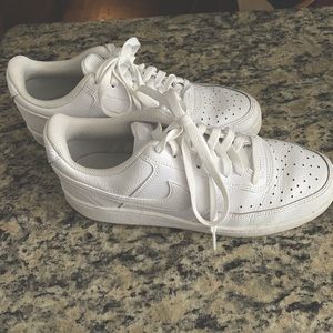 Nike Court Vision Women - 8.5 Women’s